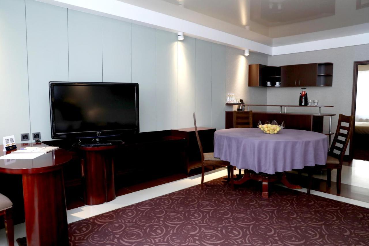 Best Western Plus Paradise Hotel דיליג'אן מראה חיצוני תמונה