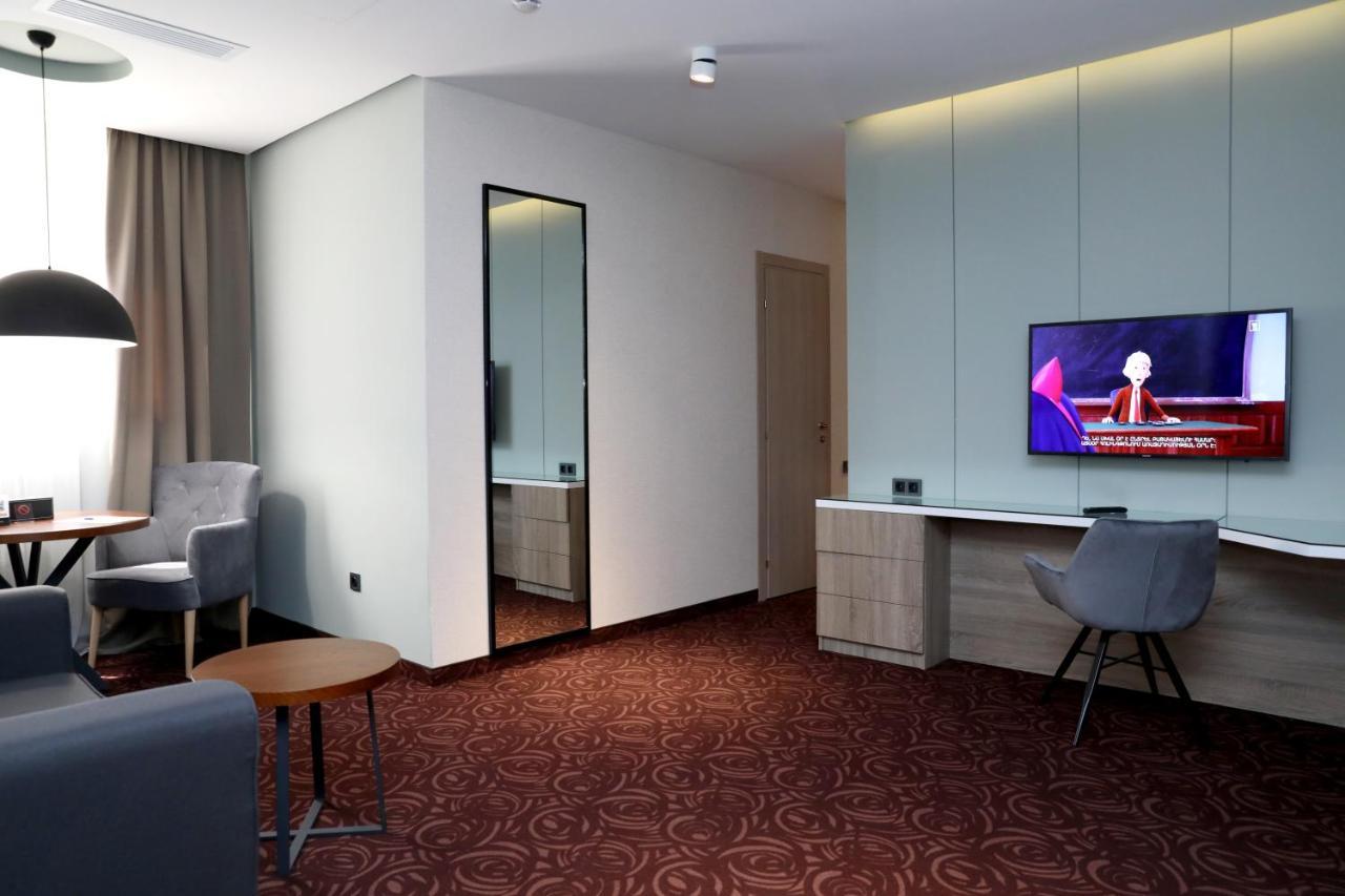 Best Western Plus Paradise Hotel דיליג'אן מראה חיצוני תמונה
